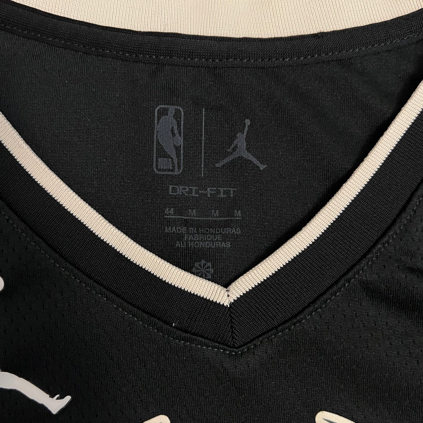 Giannis Antetokounmpo Milwaukee Bucks Statement Edition Swingman Jersey - 44/M