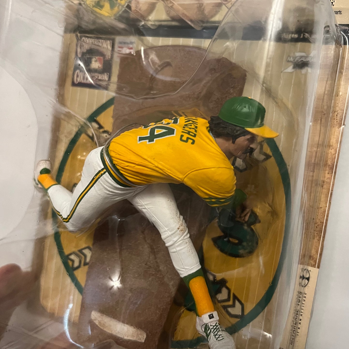Rollie Fingers Oakland A’s Cooperstown Collection Figure