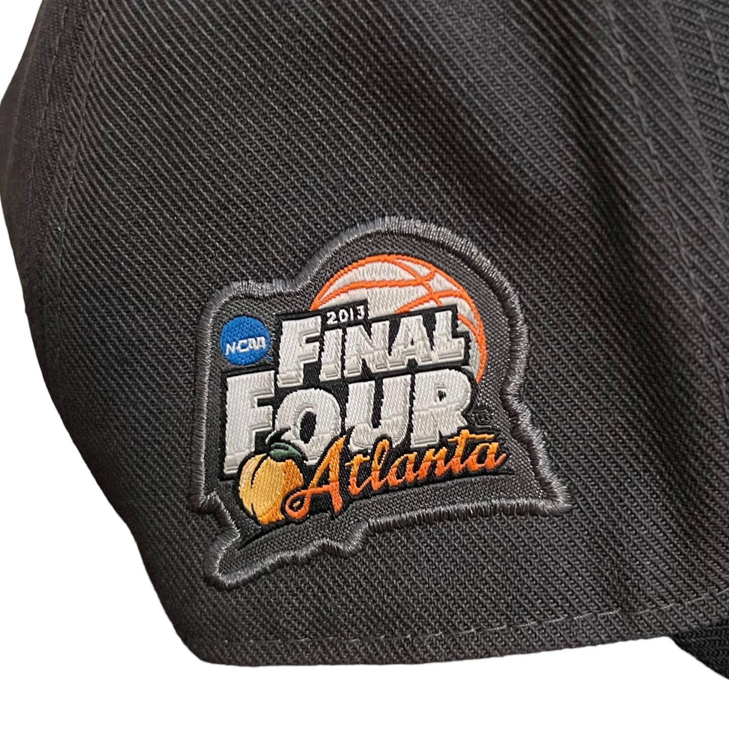 2013 Louisville Cardinals Basketball National Champs Official Locker Room Cap