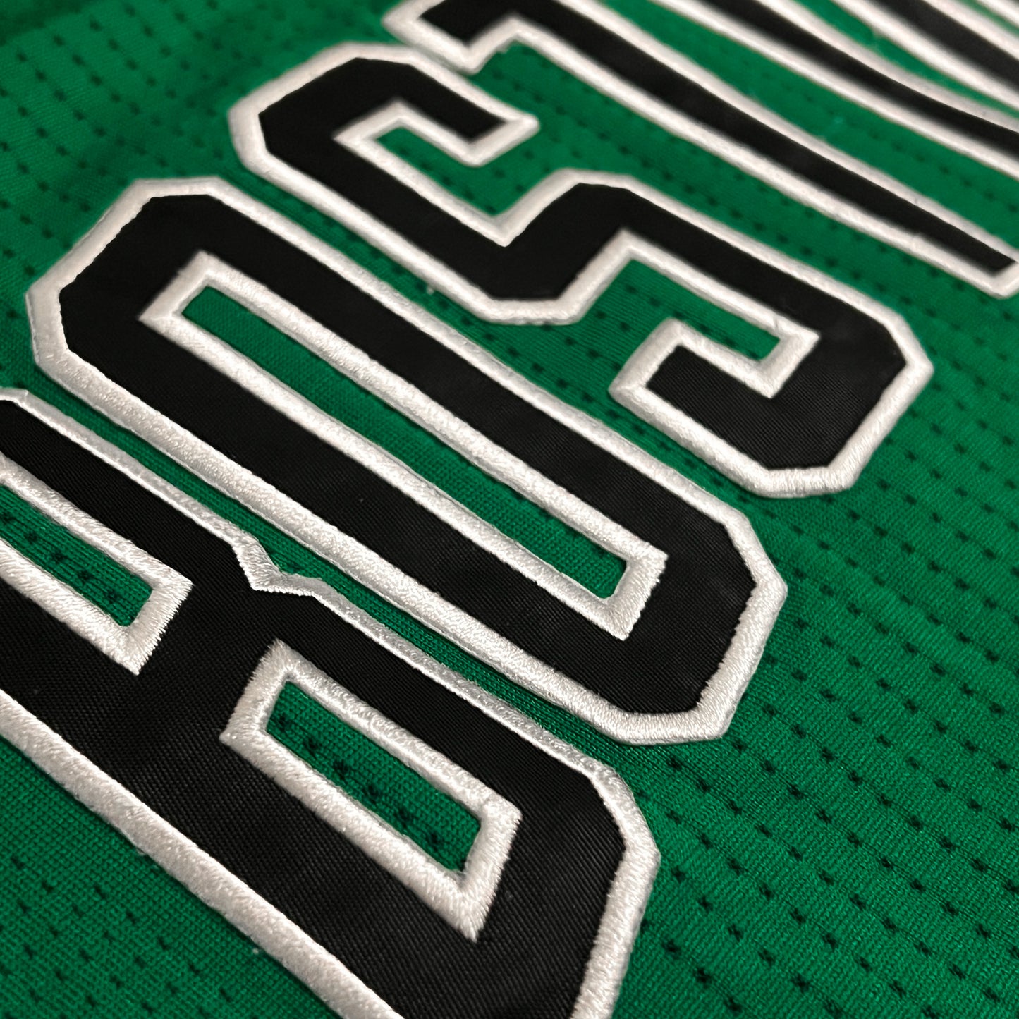Authentic 2010/11 Boston Celtics Alternate Jersey - L