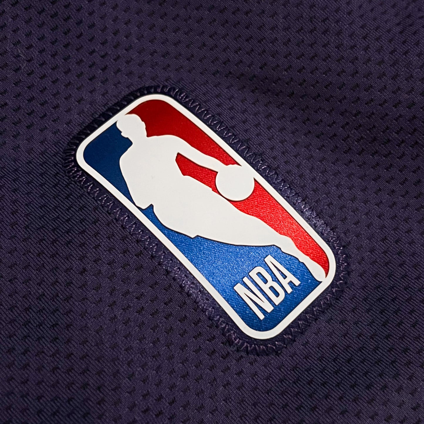 Phoenix Suns Team Issued 2019-20 NBA Training Shorts - L