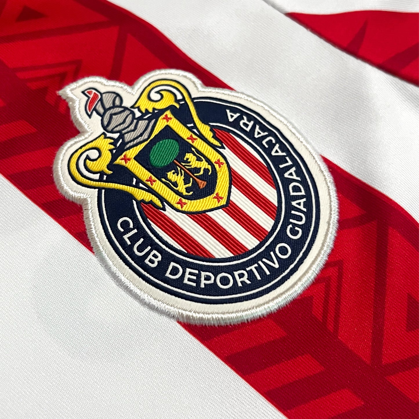 Chivas de Guadalajara 2020-21 Jersey - M