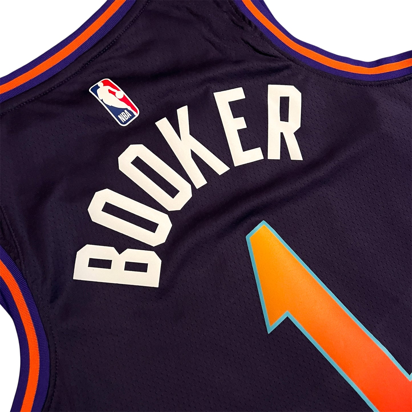 Authentic 2023/24 Devin Booker Phoenix Suns City Edition Jersey - M