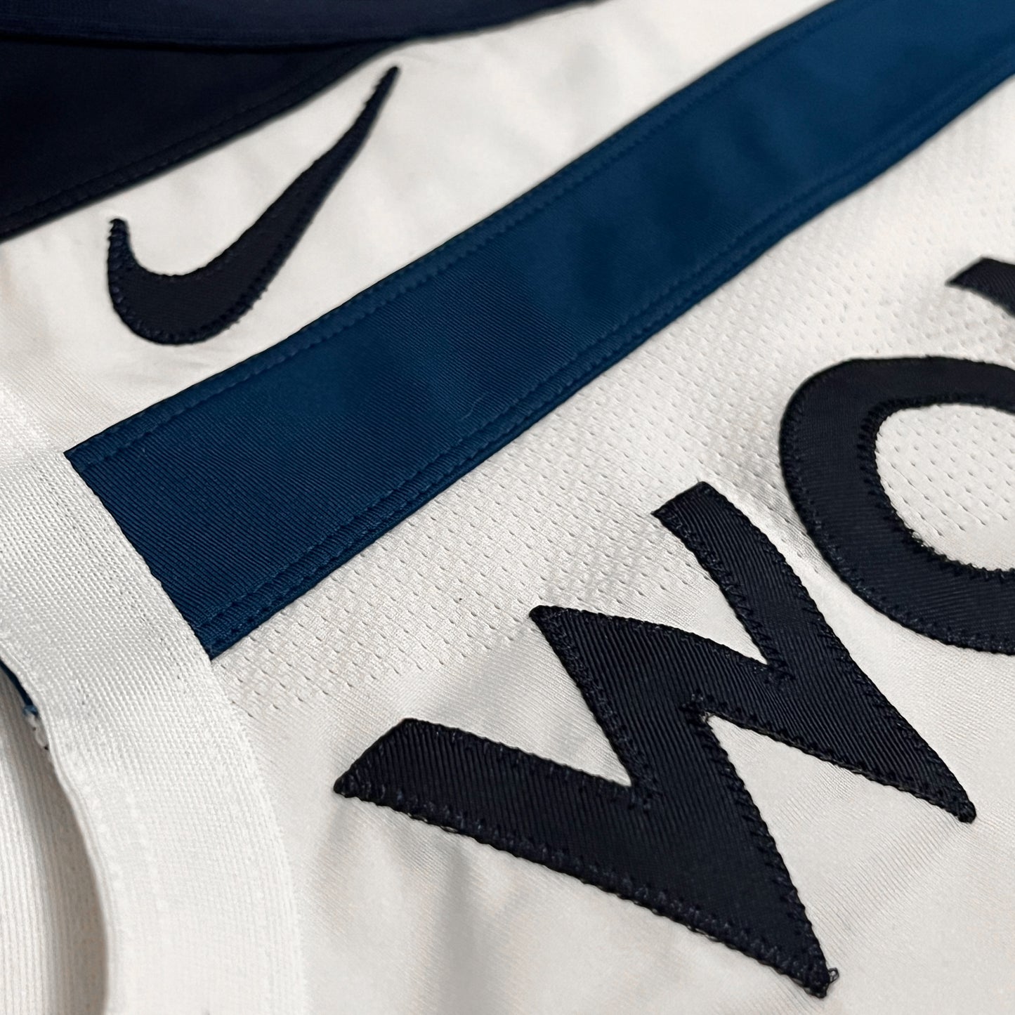 Minnesota Timberwolves 2018/19 Team Issued NBA Jersey - 46/L