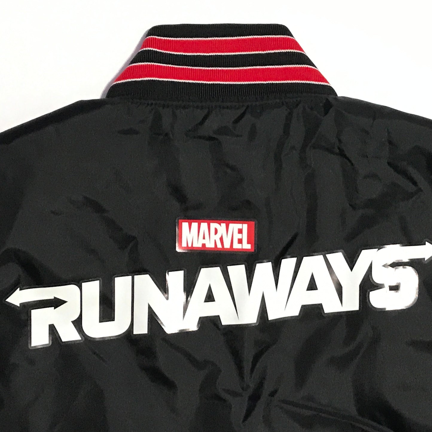 Rare Marvel Runaways Hulu Show Crew Jacket - S