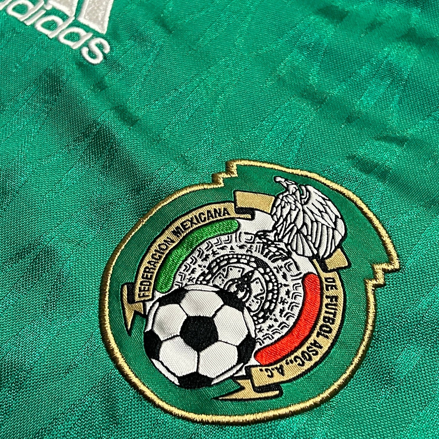 2010 Mexico Adidas ClimaCool Home Jersey - M
