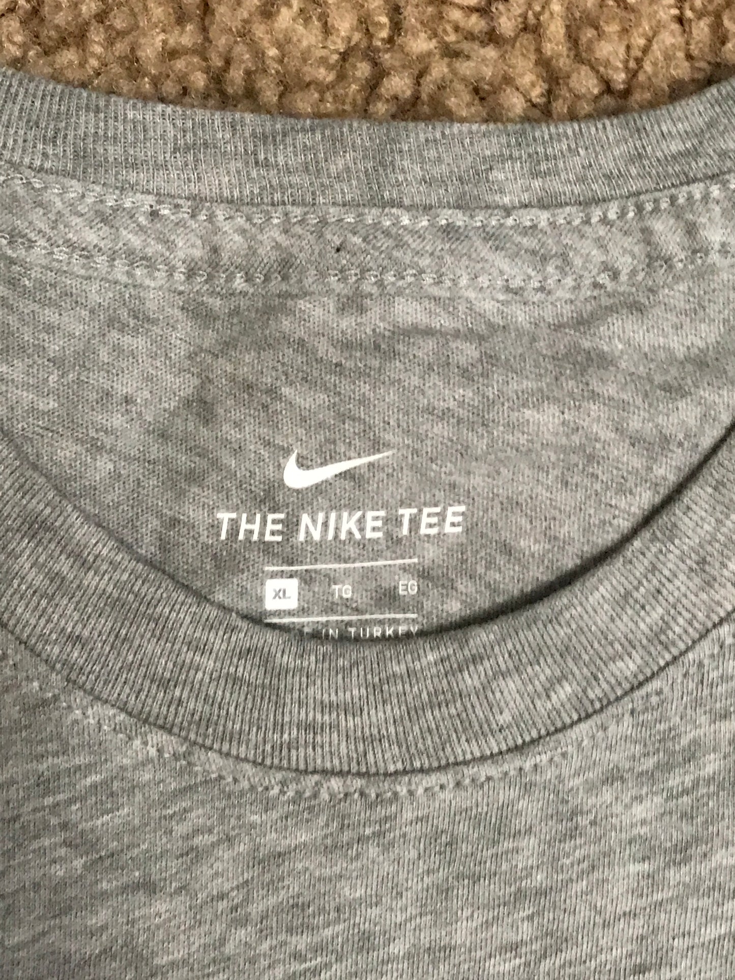 Nike Football Pocket Shirt with Nike Sticker - YXL