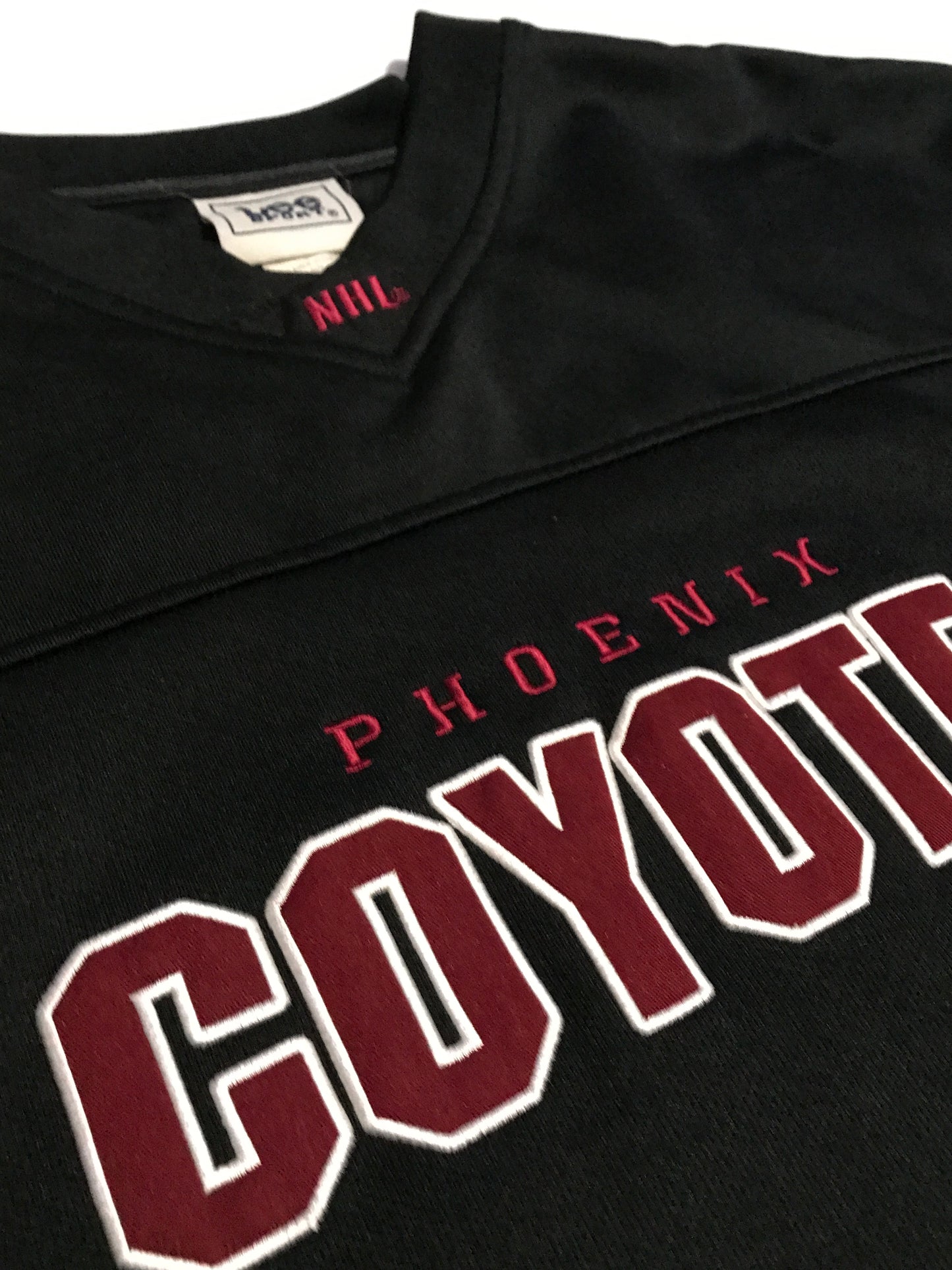 Vintage Phoenix Coyotes Embroidered Long Sleeve Shirt - XL