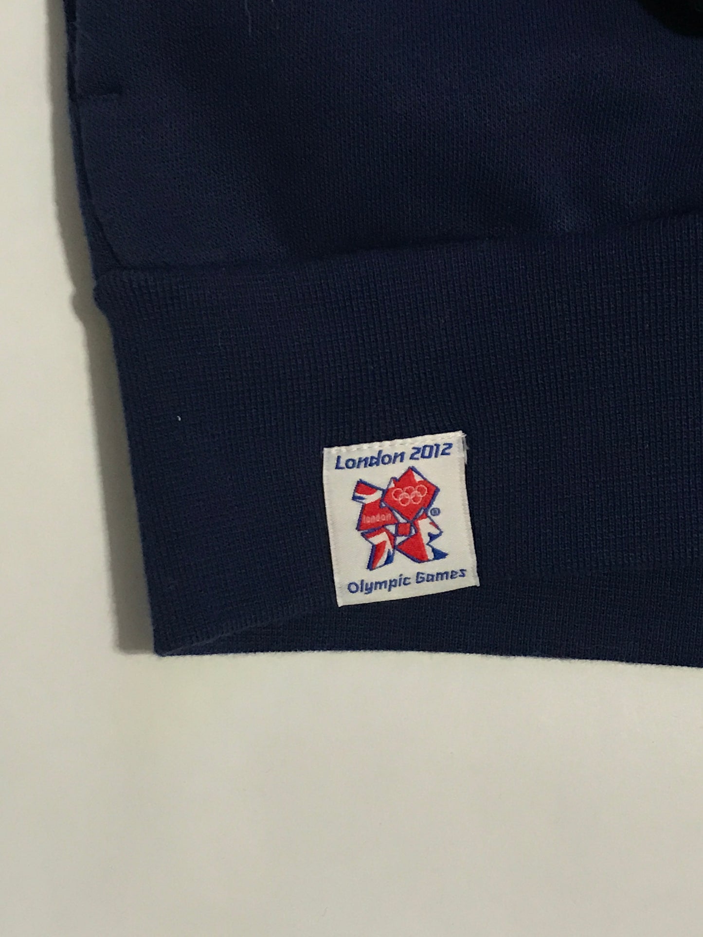 2012 London Olympics Sweater - XL