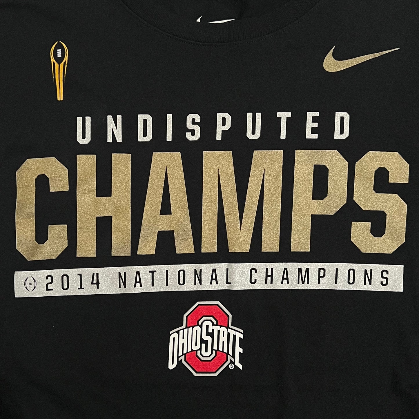 Ohio State Buckeyes 2014 National Champs Shirt - XL
