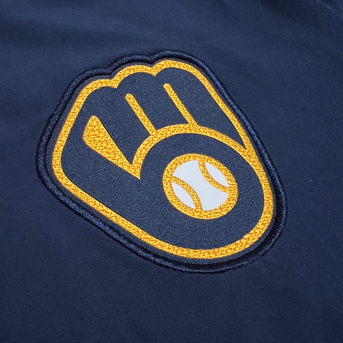 Milwaukee Brewers Team Issued Practice Nike Pullover - L