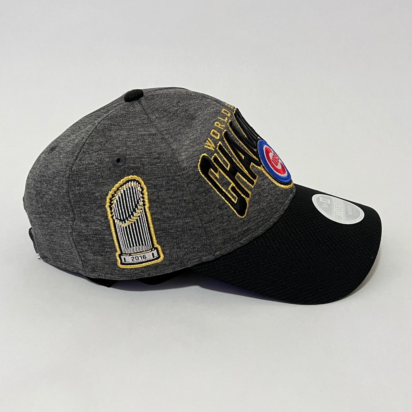 Chicago Cubs World Series Champs Official On Field Hat - W