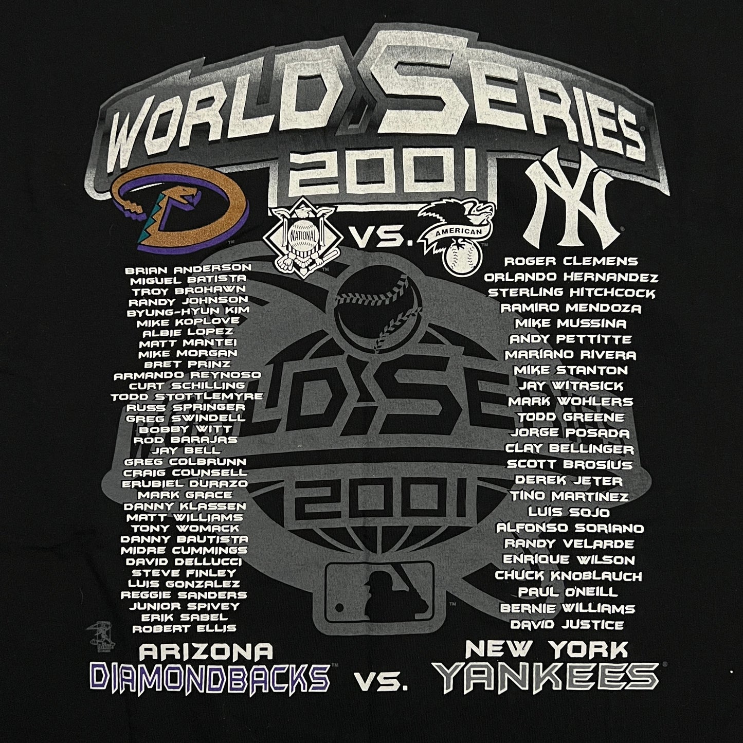 2001 World Series Diamondbacks vs Yankees Head to Head Shirt - 2XL