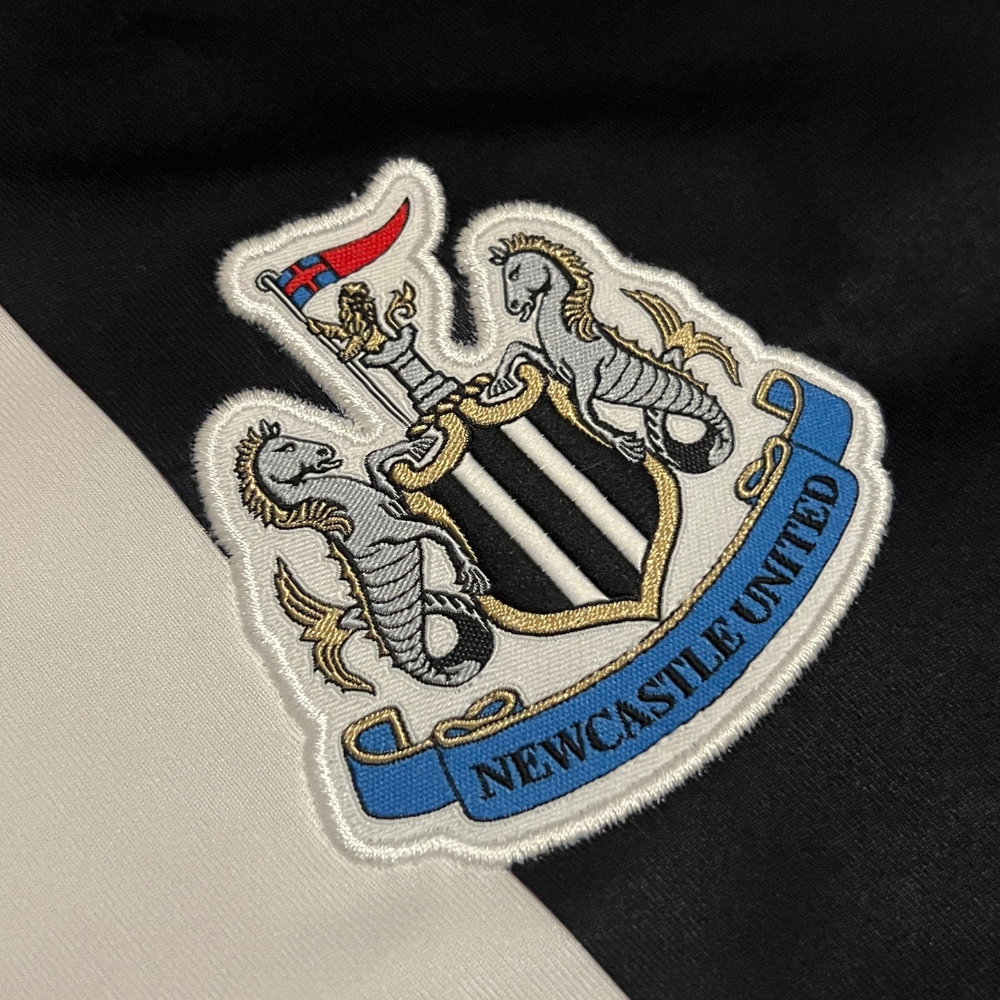 2011/12 Newcastle United Home Jersey - 2XL
