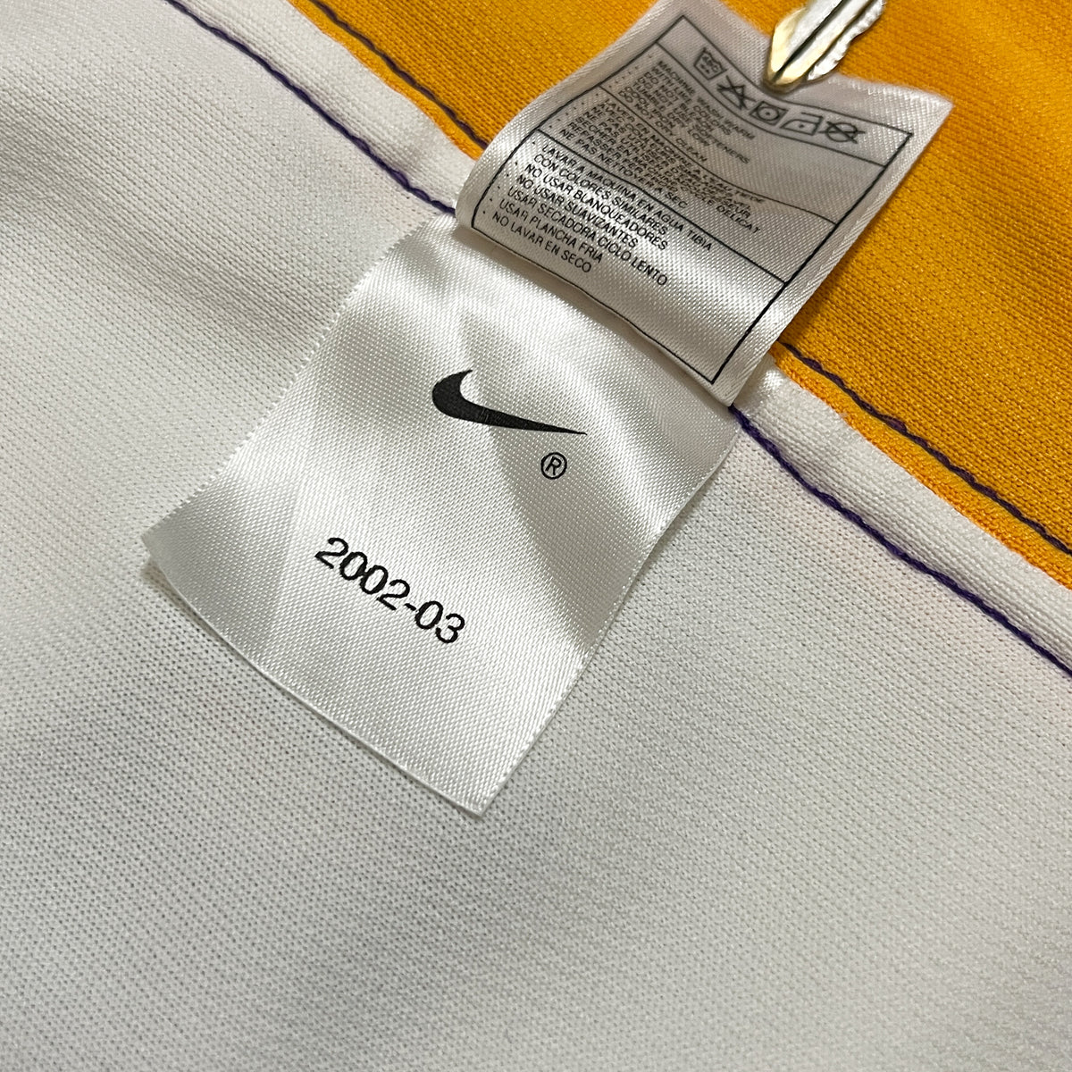 Vintage 2002/03 Pro Cut Kobe Bryant Los Angeles Lakers Jersey - 50/XL
