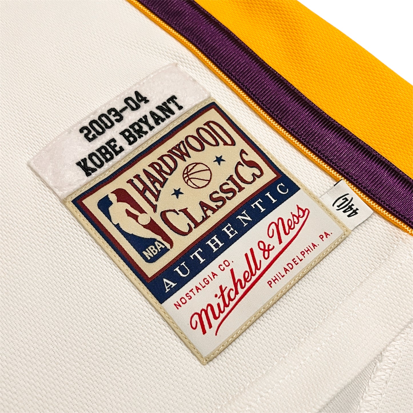 Kobe Bryant 2003/04 Los Angeles Lakers Jersey - 44/L