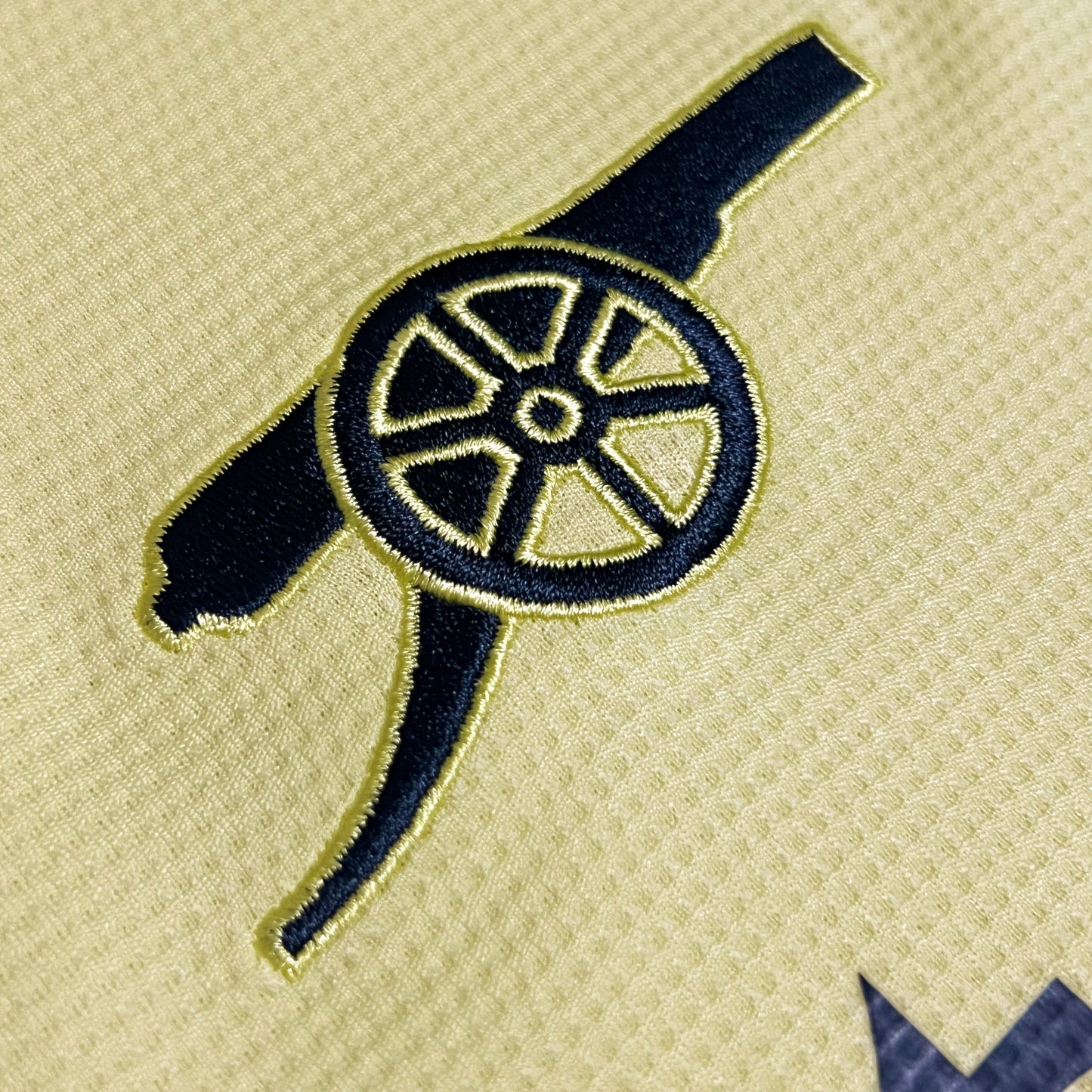 Arsenal FC 2021-22 Away Jersey - YXL