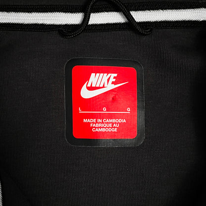 Team Issued Sacramento Kings Nike Tech Fleece Hoodie - L