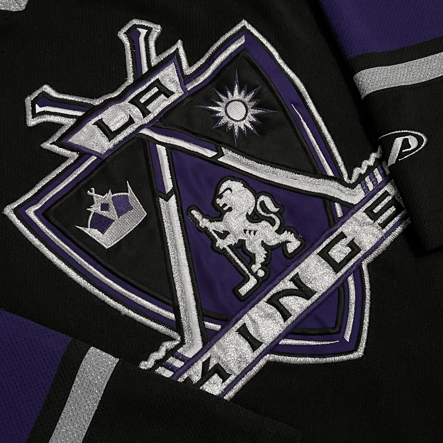 Vintage 1999/00 Los Angeles Kings Pro Player Jersey - L