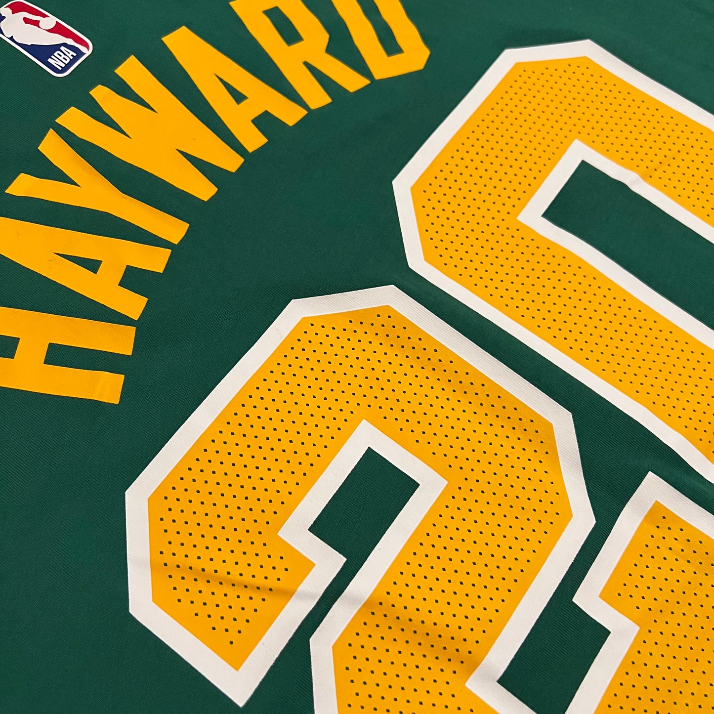 Gordon Hayward Boston Celtics Earned Edition Player Shirt - L