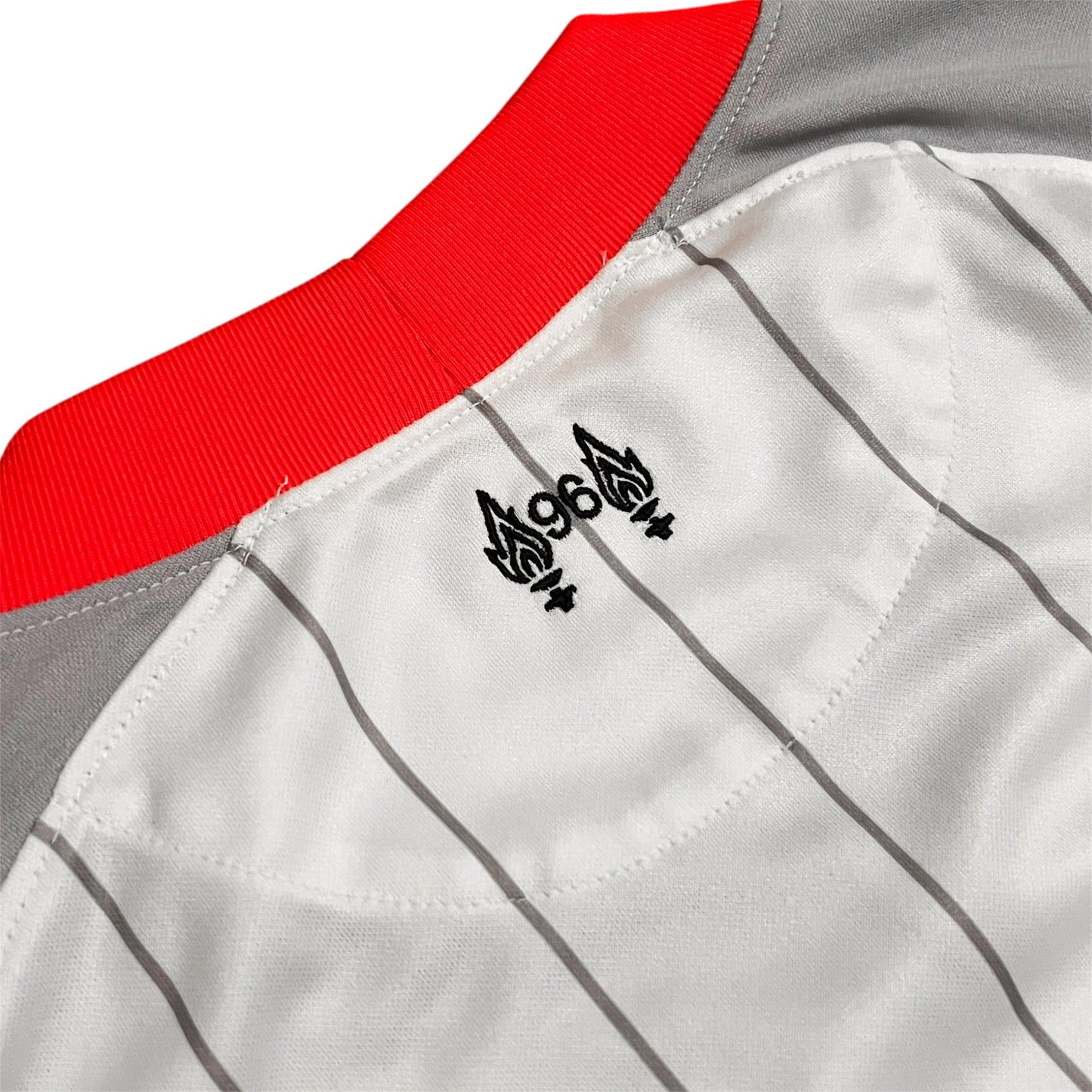 Liverpool F.C. 2021/22 Nike Air Max Jersey - XL
