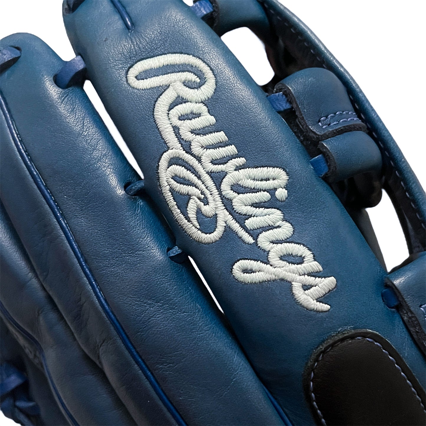 Rawlings Gold Glove Elite 12.75” RH Glove