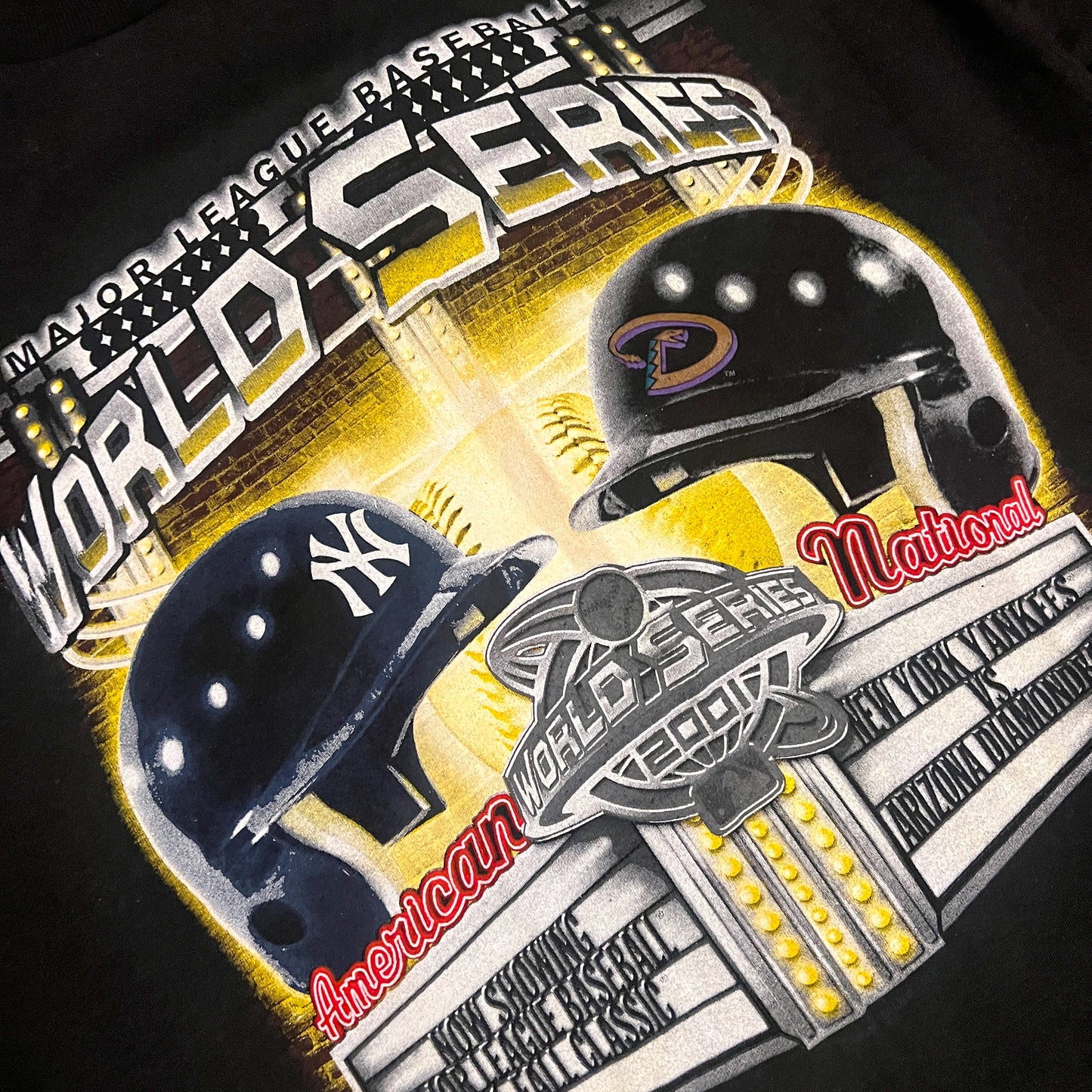 Vintage 2001 World Series Head to Head Matchup Shirt - L