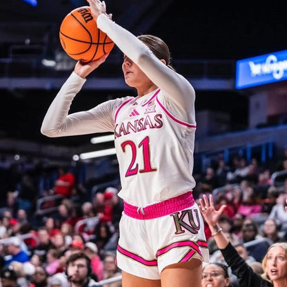 Game Used 2024/25 Kansas Jayhawks Women’s Basketball Cure For Cancer Shorts - M