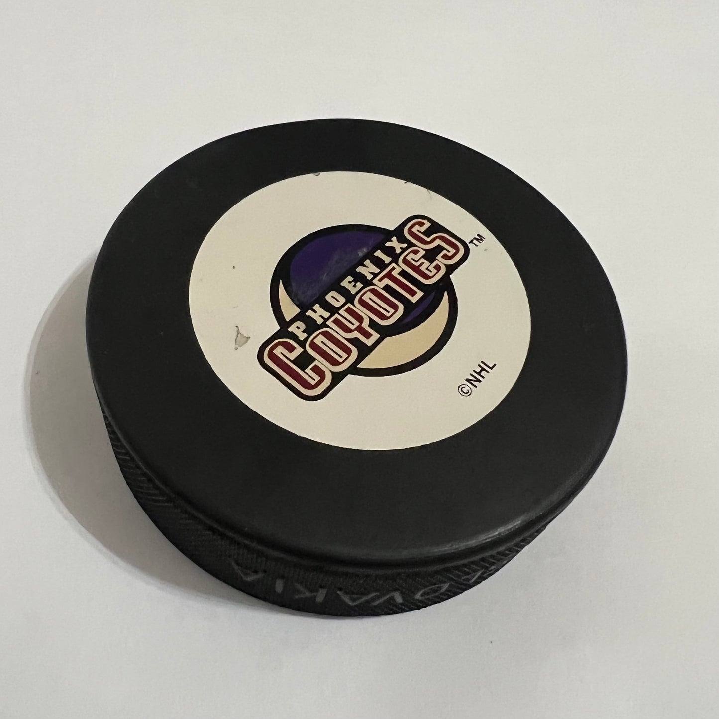 Phoenix Coyotes Jeremy Roenick Official NHL Hockey Pucks