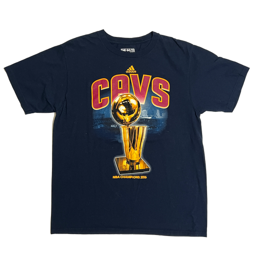 Cleveland Cavaliers 2016 NBA Champs Trophy Shirt - L