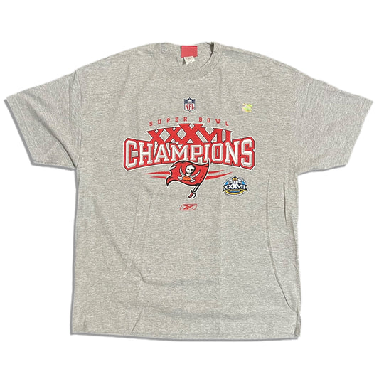 Deadstock 2003 Super Bowl XXXVII Tampa Bay Buccaneers Shirt - XL