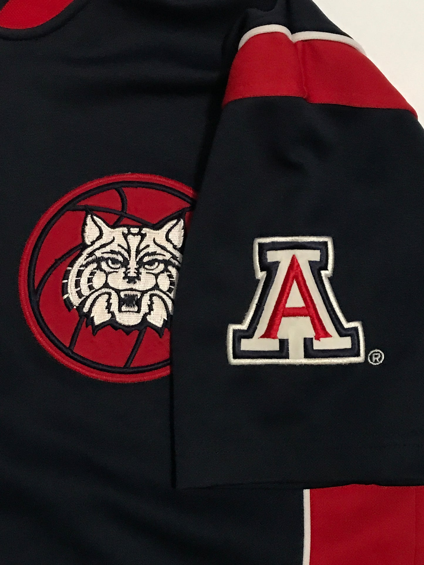 Arizona Wildcats Basketball Warm Up Pullover - YM