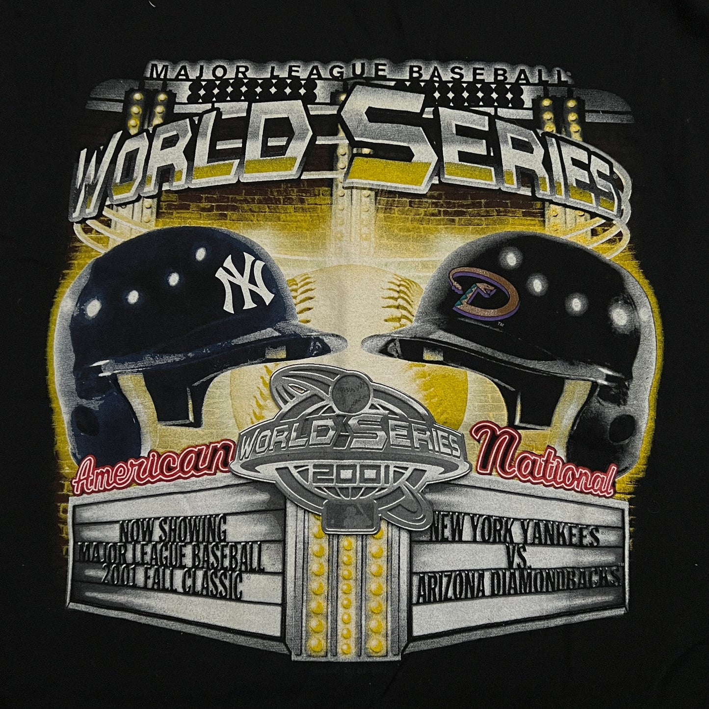 2001 World Series Diamondbacks vs Yankees Head to Head Shirt - 2XL